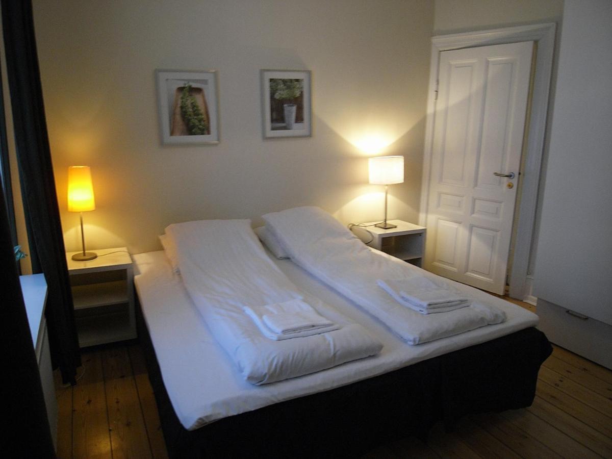 Martensens Alle - Ground Floor *